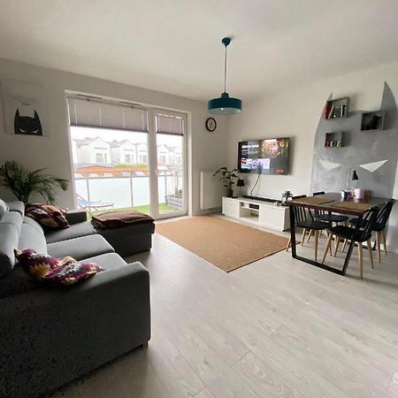 Batman Aparts Gdansk Apartment ภายนอก รูปภาพ
